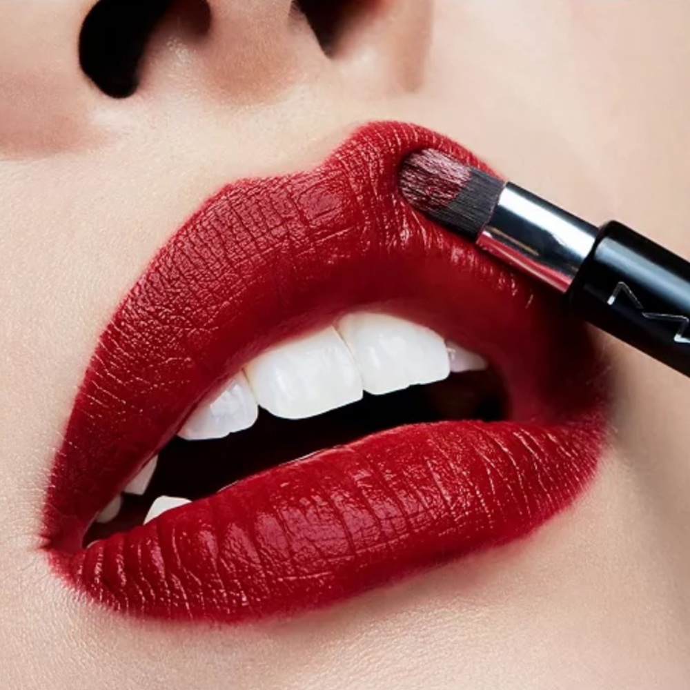 MAC Matte Lipstick Viva Glam 💄 - Picture 13 of 16